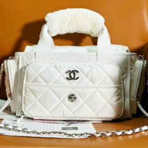 Replica Chanel Leather Bag with Short Handles - Elegant Designer Handbag