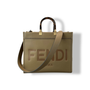 Discover the Fendi Sunshine Roma Tote Bag Mirror 1:1 Replica. Crafted from taupe leather with FENDI ROMA logo, it features tortoiseshell handles, gold hardware, and a lined interior. Perfect for daily elegance.