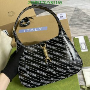 Replica Gucci x Balenciaga Black/White Leather The Hacker Project 1961 Medium Jackie Bag – Iconic Designer Collaboration