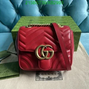 Mirror (1:1) Gucci Mini GG Marmont Shoulder Bag – Luxury Red Cowhide with Signature Double G Logo