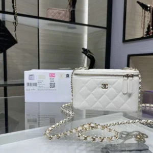 Chanel Leather Quilted Vanity Case White (Mirror 1:1) | Iconic Crossbody Bag