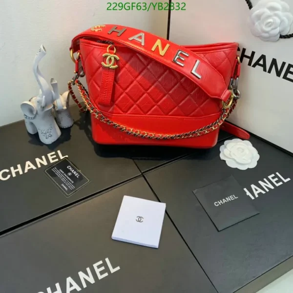 Chanel Leather Embossed Small Gabrielle Hobo Red Mirror (1:1)