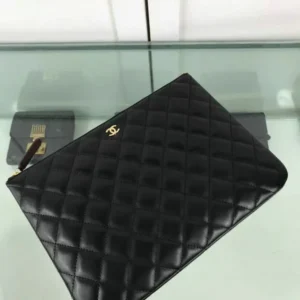 Chanel Leather Quilted Large Cosmetic Case Black Mirror (1:1)