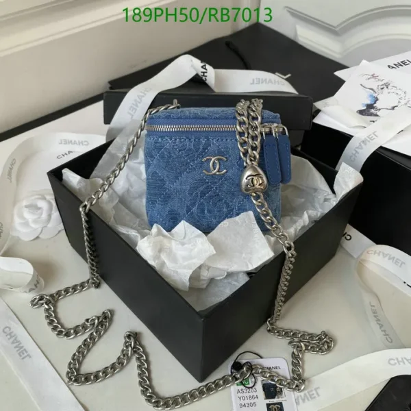 Chanel Coco Casino Small Vanity Case With Chain Silver Mirror (1:1)