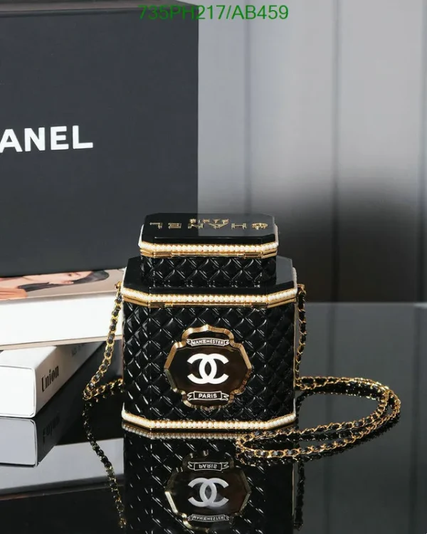 Chanel Women's Designer Crossbody Bag: Genuine Leather, Chain Shoulder Purse Mirror (1:1)