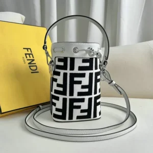 fendi Mini Mon Tresor Monogram Bucket Bag Mirror (1:1)