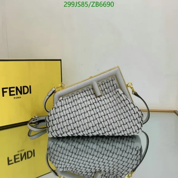 Fendi Vitello Grace Intreccio Small Fendi First Nuvola Mirror (1:1)