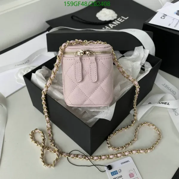 Chanel Leather Pink Quilted Vanity Case Mini With Gold Chain (Mirror 1:1)