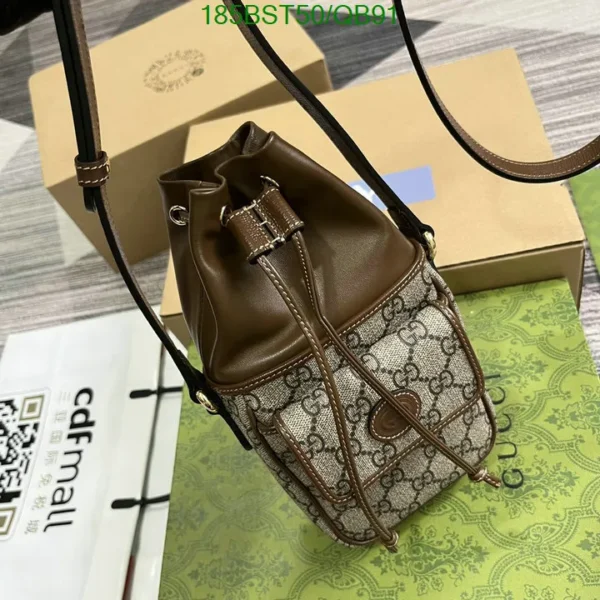 Gucci GG Supreme Mini Bucket Bag (Mirror 1:1)