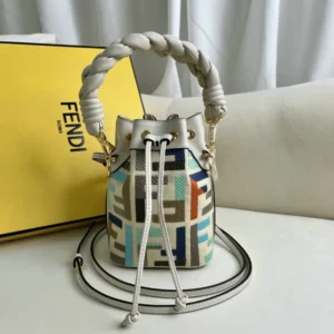 Fendi FF Embroidered Mini Mon Tresor Bucket Bag Mirror (1:1)