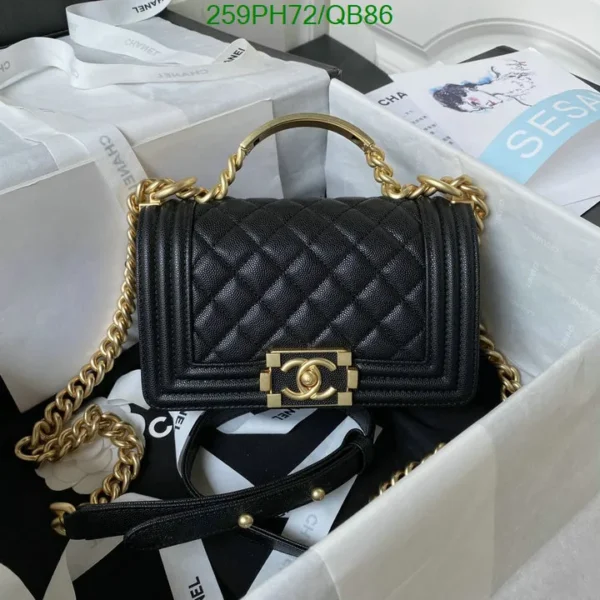 Chanel Cowhide Quilted Medium Boy Flap Black Mirror (1:1)