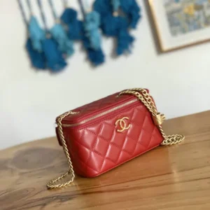 Chanel Cowhide Quilted Vanity Case With Chain Red (Mirror 1:1) | Iconic Luxury Bag