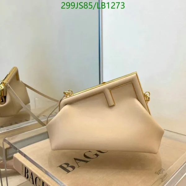 Fendi Shiny Cowhide Small Fendi First Black Mirror (1:1)