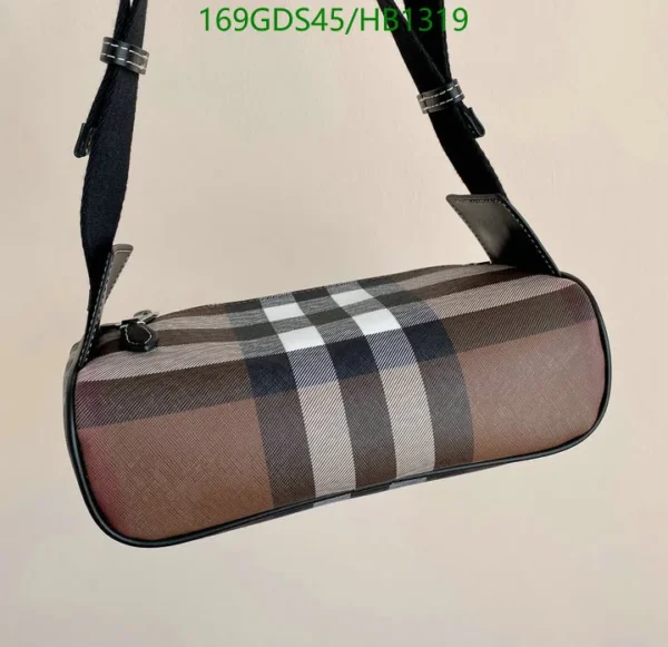 BURBERRY Vintage Check Cube Belt Bag In Dark Birch Brown Mirror (1:1) Replica