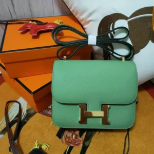 Hermès Constance Shoulder Bag Mirror (1:1) – Light Green Epsom Leather with Gold Hardware