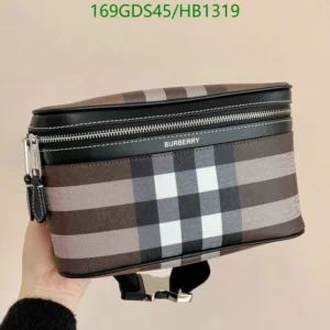 BURBERRY Vintage Check Cube Belt Bag In Dark Birch Brown Mirror (1:1) Replica