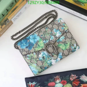 Gucci Beige GG Supreme Coated Canvas Mini Dionysus Blooms Wallet-On-Chain Bag Mirror (1:1) Replica