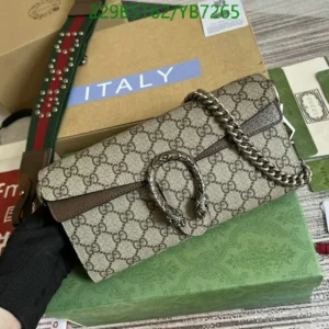 Gucci Small Dionysus GG Shoulder Bag Replica