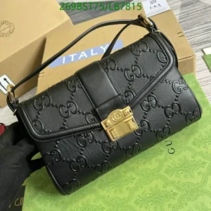 Gucci Padlock GG Debossed Medium Shoulder Bag Mirror (1:1) Replica